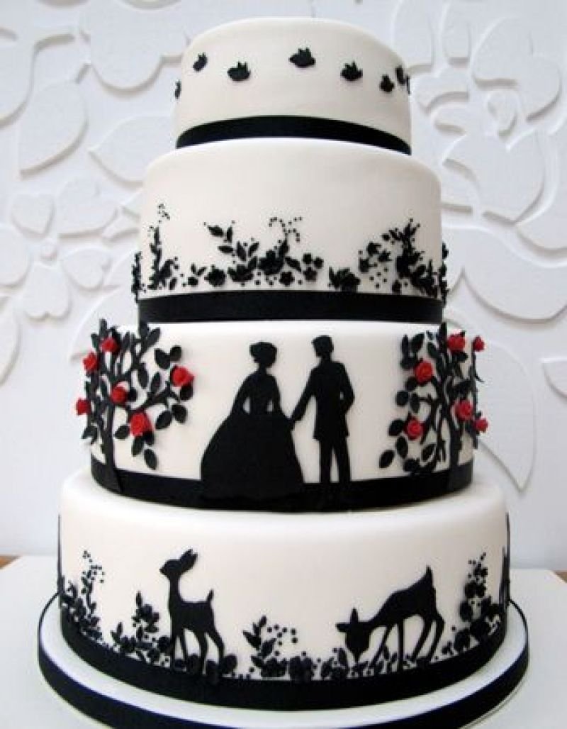 Свадебный торт двухъярусный с бусинками