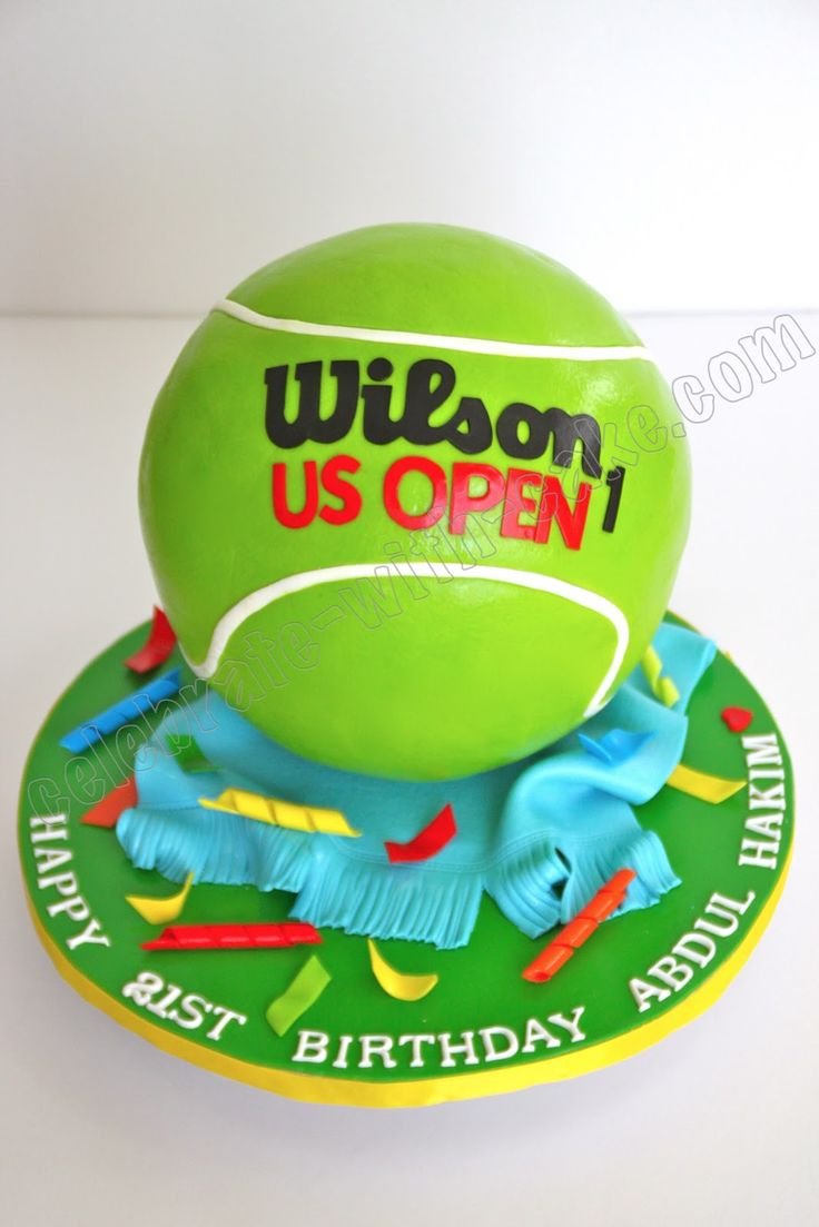 Торт с теннисной тематикой