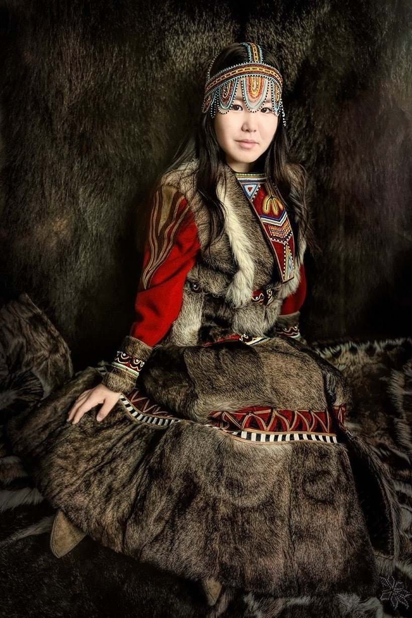 Национальные костюмы народов эвенки