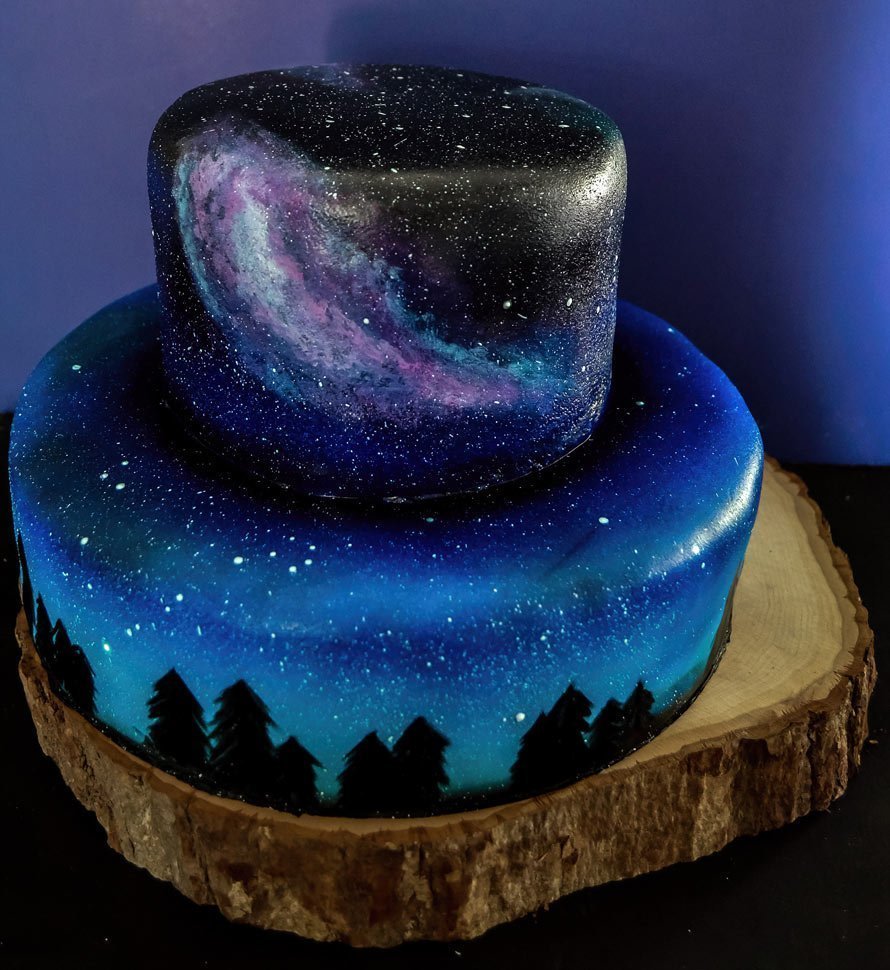 Торт с зеркальной глазурью космос