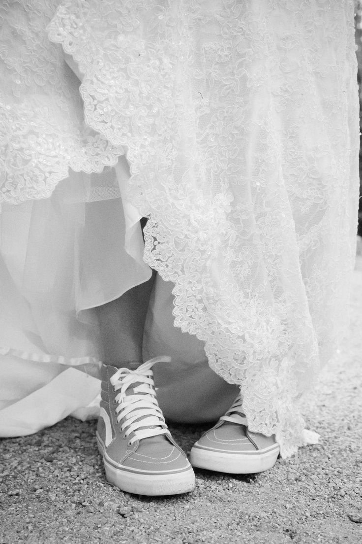 Ноги жениха и невесты