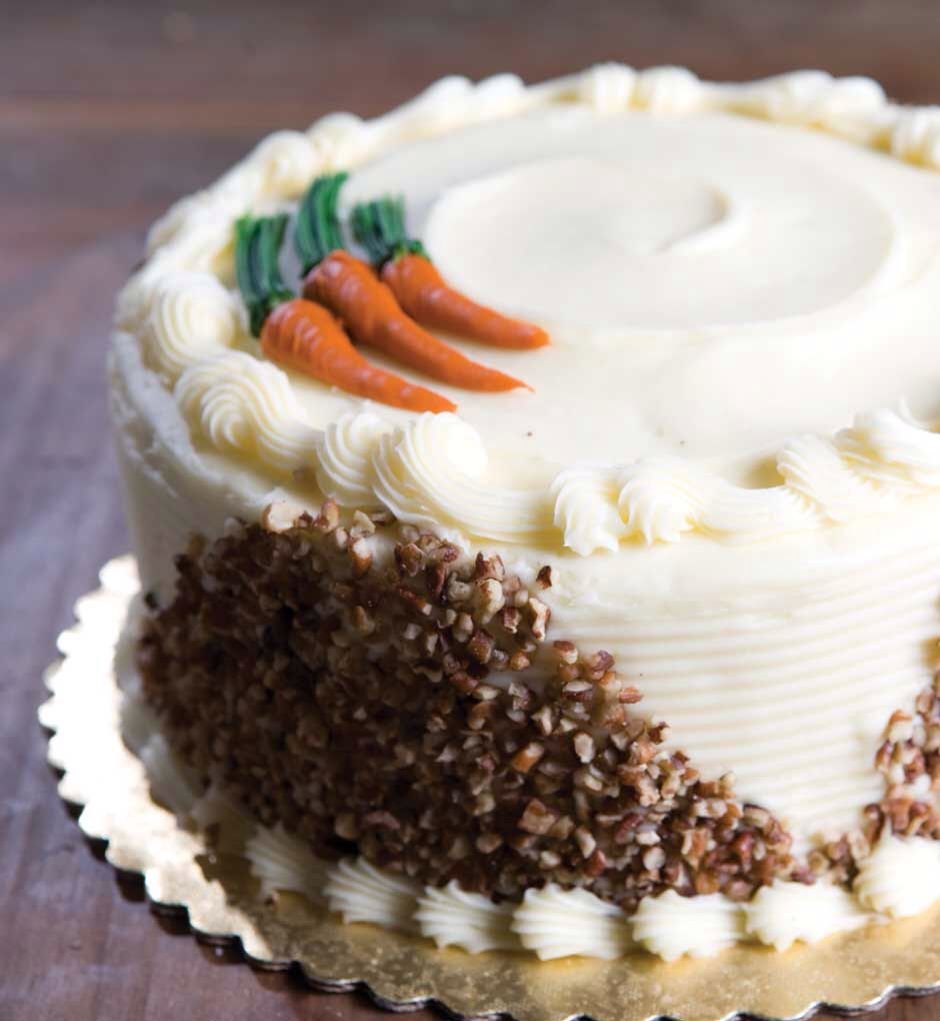 Декор из моркови для торта