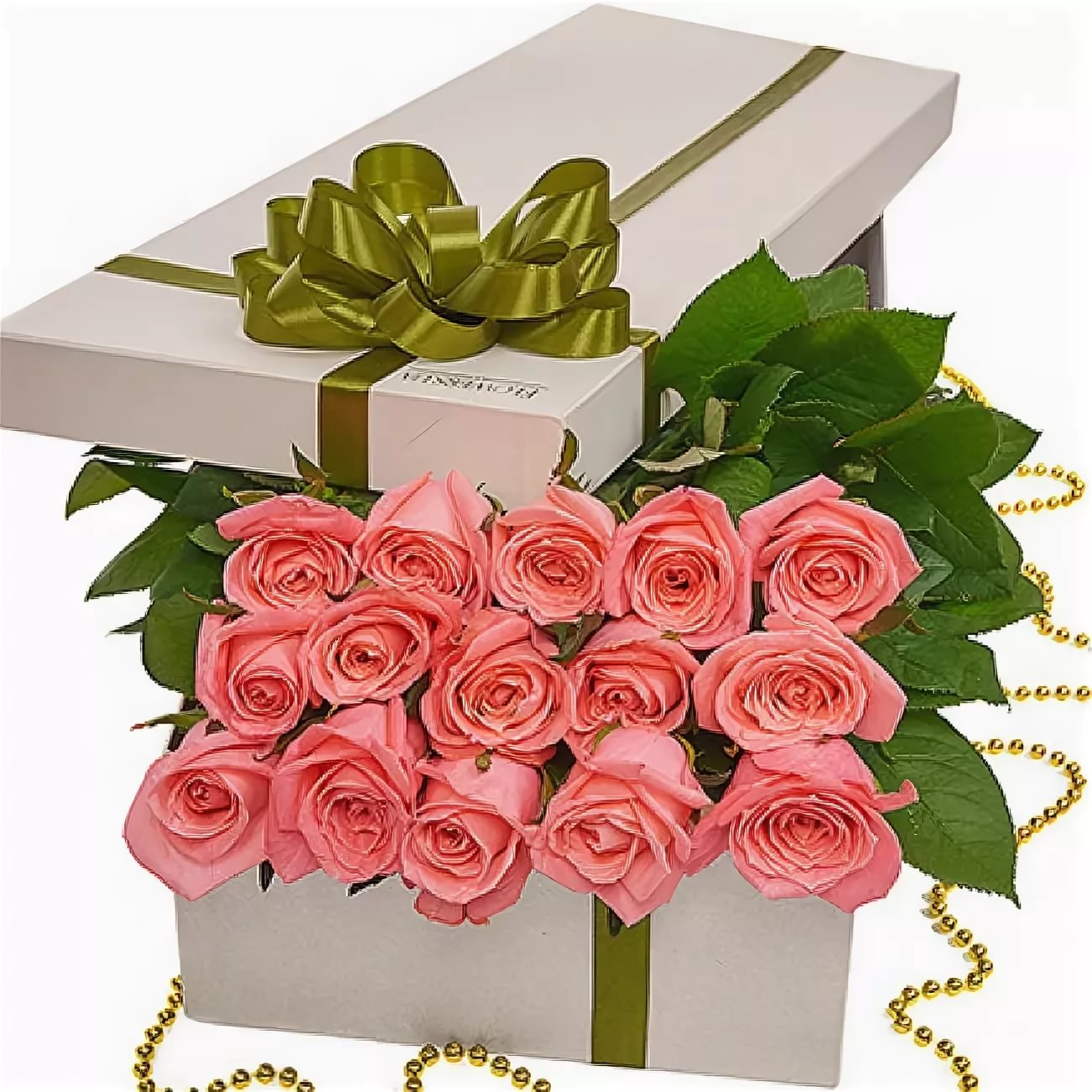 Открытка с днем рождения женщине букет роз. Красивый букетик с днем рождения. Красивые букеты с днём рождения. Красивый букет цветов с днем рождения. Букет роз с днем рождения.
