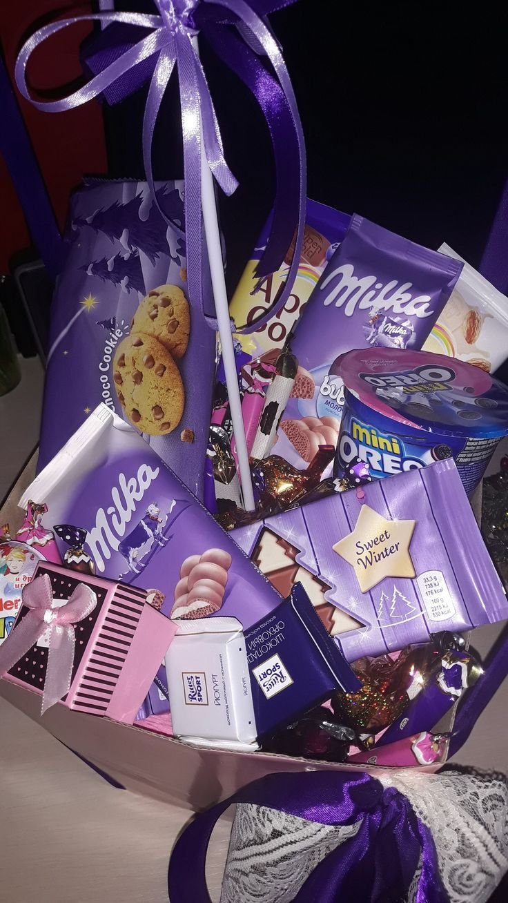 Подарок коробка с Milka