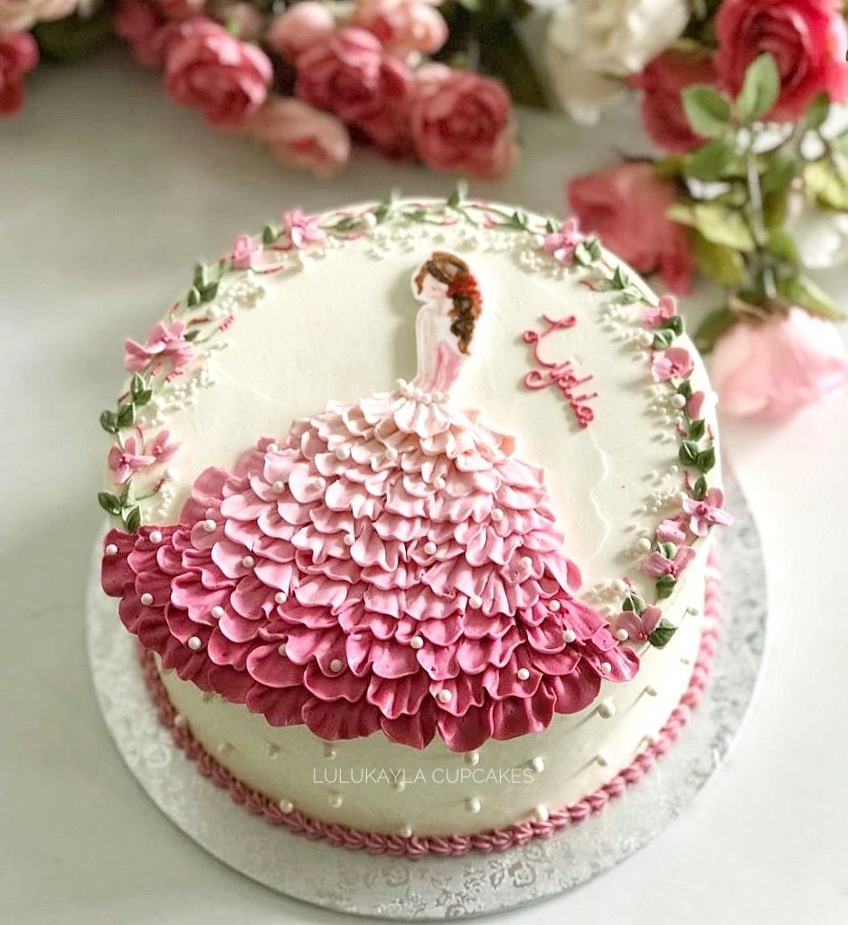 Красивый торт для девушки