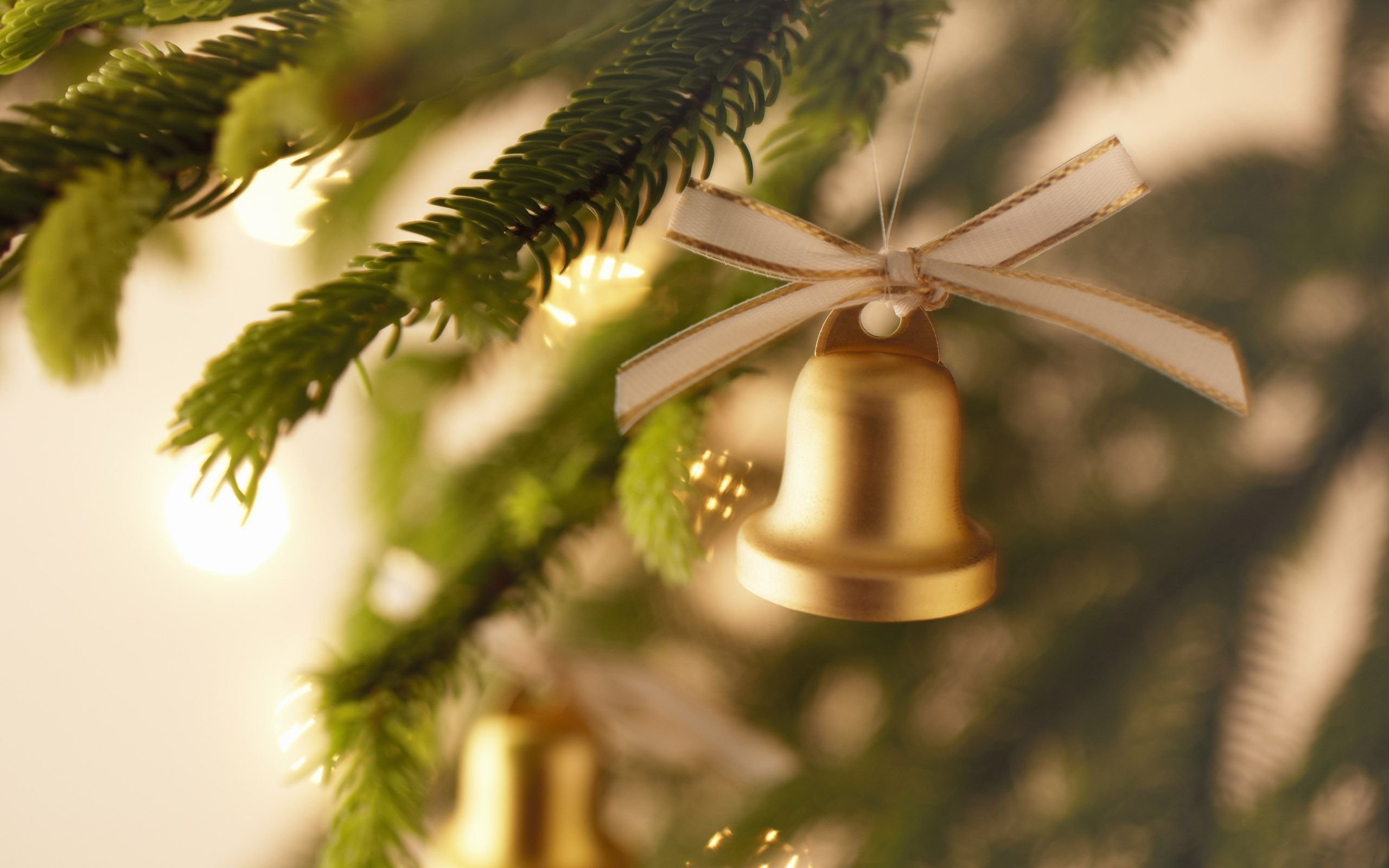 Зимний колокольчик. Новогодние колокольчики. Рождество колокольчики. Колокольчик на елку. Колокольчики новый год.