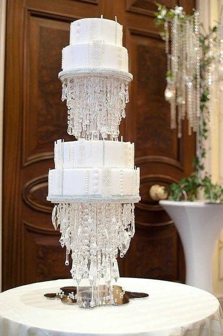 Подставки под свадебный торт люстры
