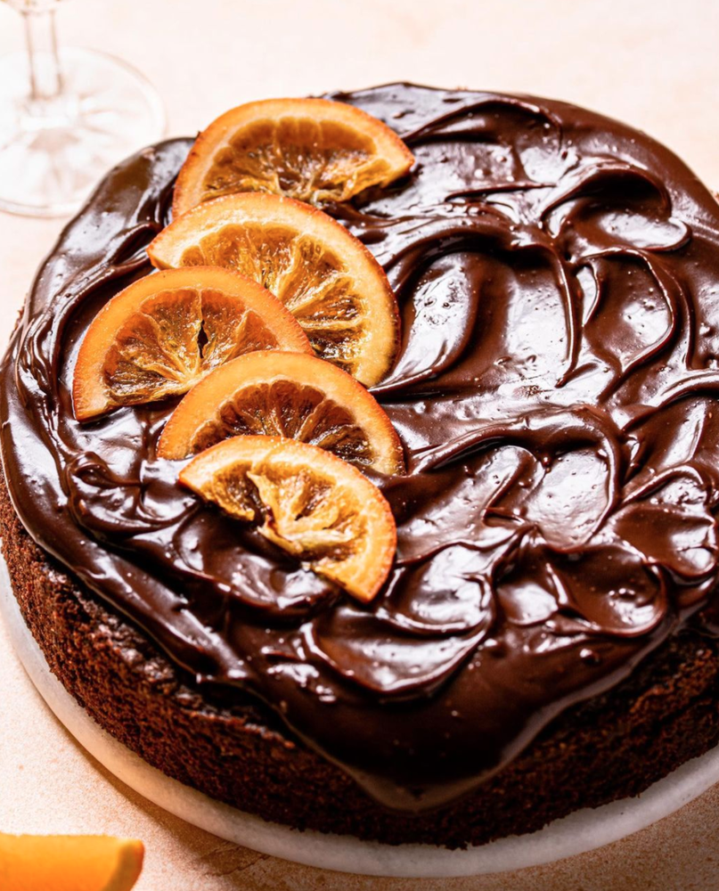 Шоколадный торт с апельсином