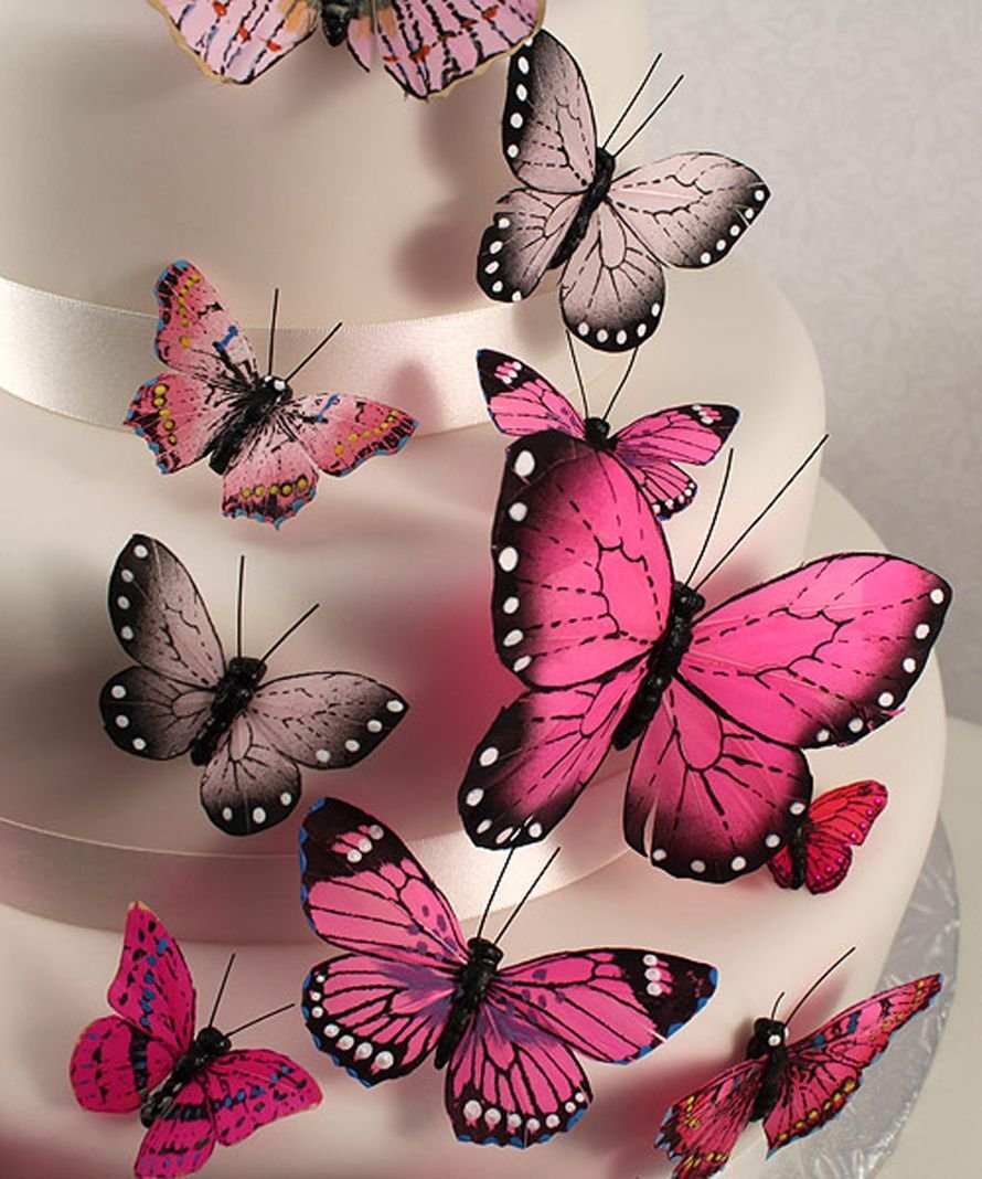 Тортик с бабочками розовый