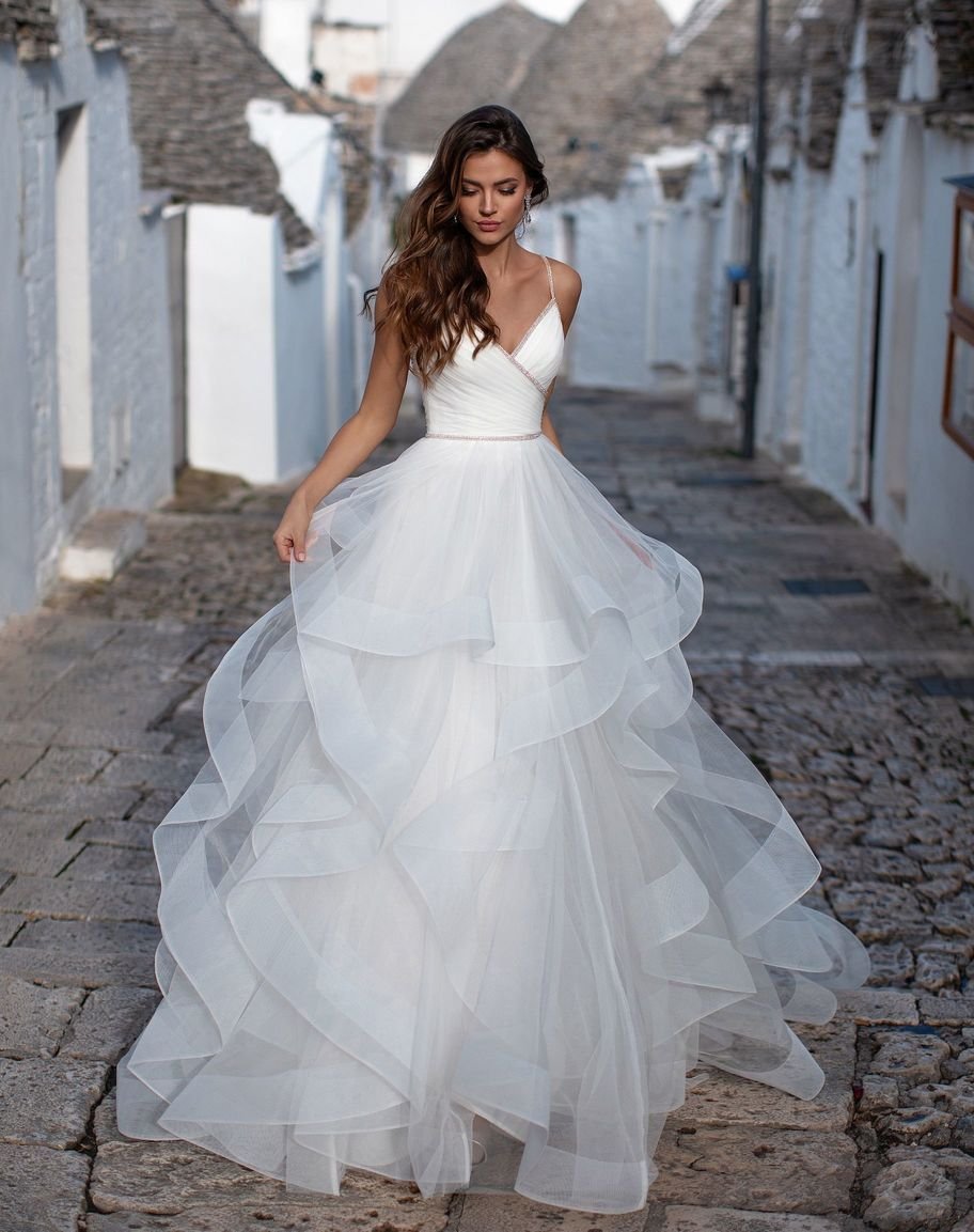 Свадебные платья Nora Naviano 14607