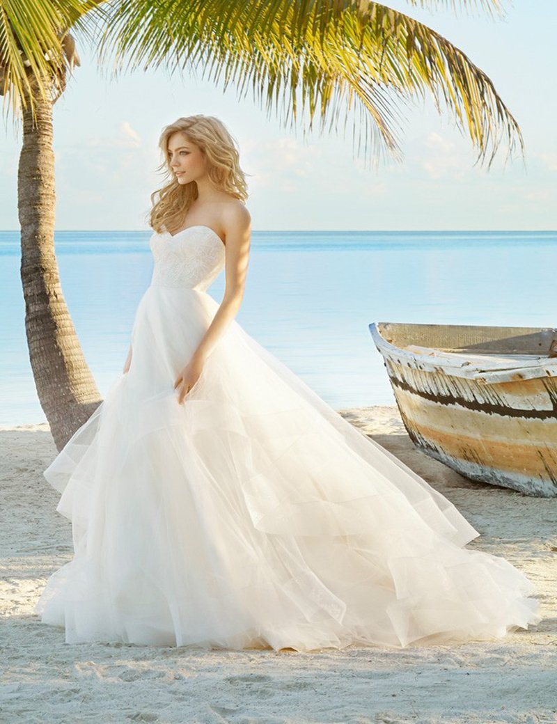 Морское свадебное платье