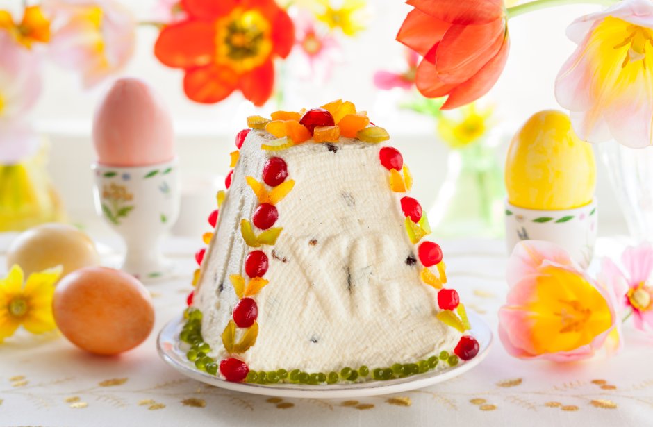 Творожная Пасха с изюмом и цукатами