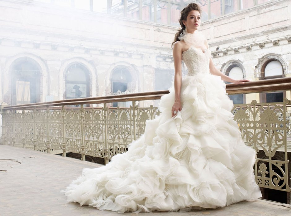 Свадебное платье Crystal Design Soprano