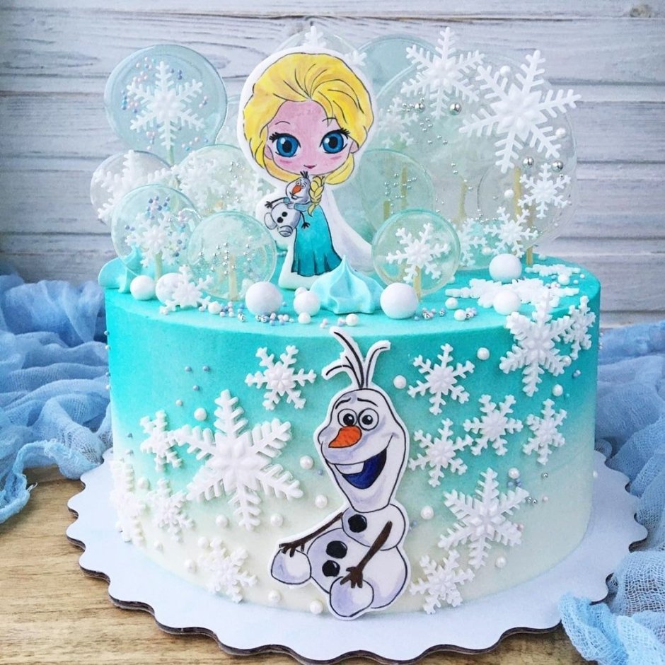 Торт Холодное сердце с топперами