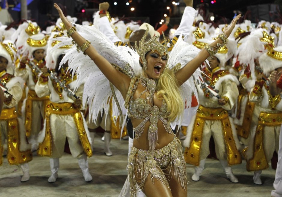 Carnival девочка