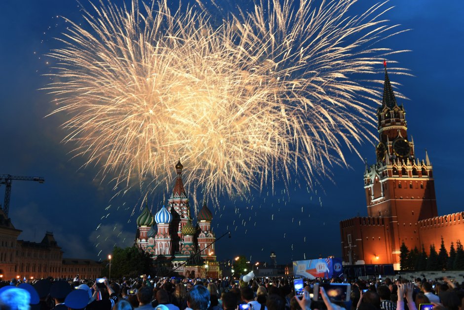 Салют в Москве