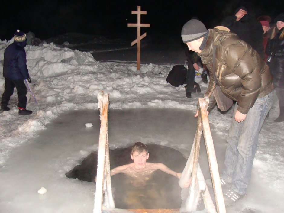 Купание в проруби