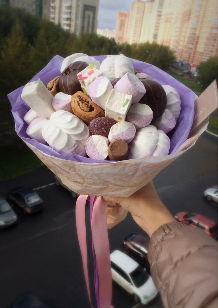 Боксы с подарками для девушек