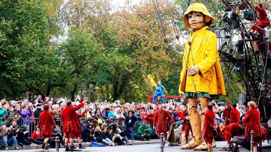 Фестиваль цветов Bloemencorso в Голландии