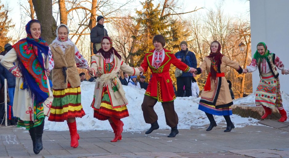 Масленица пляски