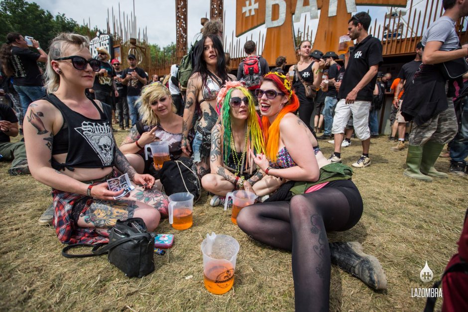 Hellfest девушки