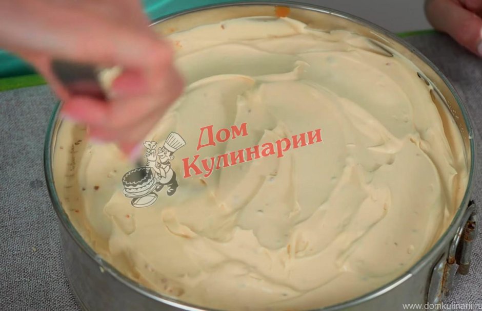 Десерт с кремом Патисьер