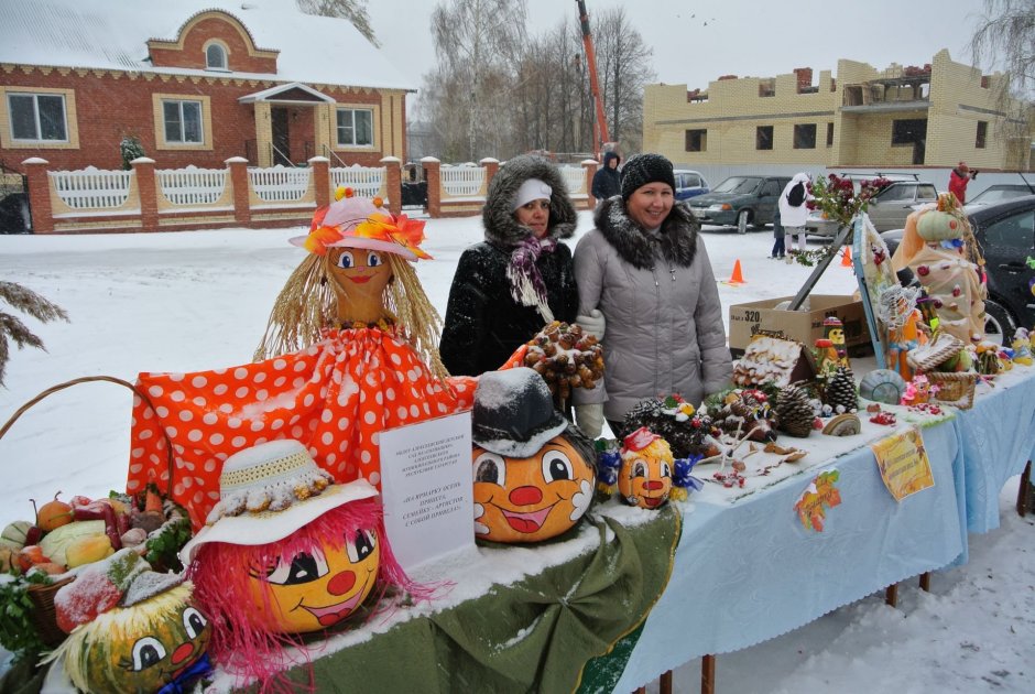 Украшение палатки на осеннюю ярмарку