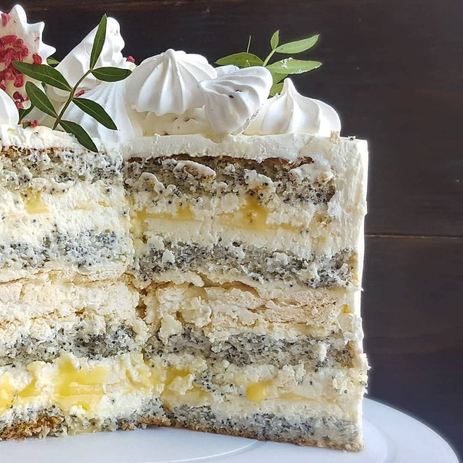 Маковый торт с кремом чиз