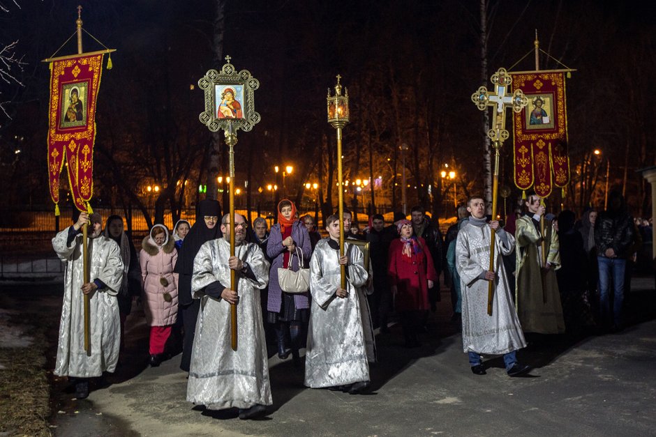 Воскресение Христово крестный ход