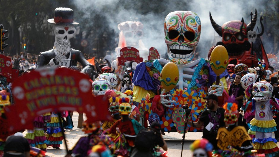 Dia de Lis muertos (праздник мертвых)