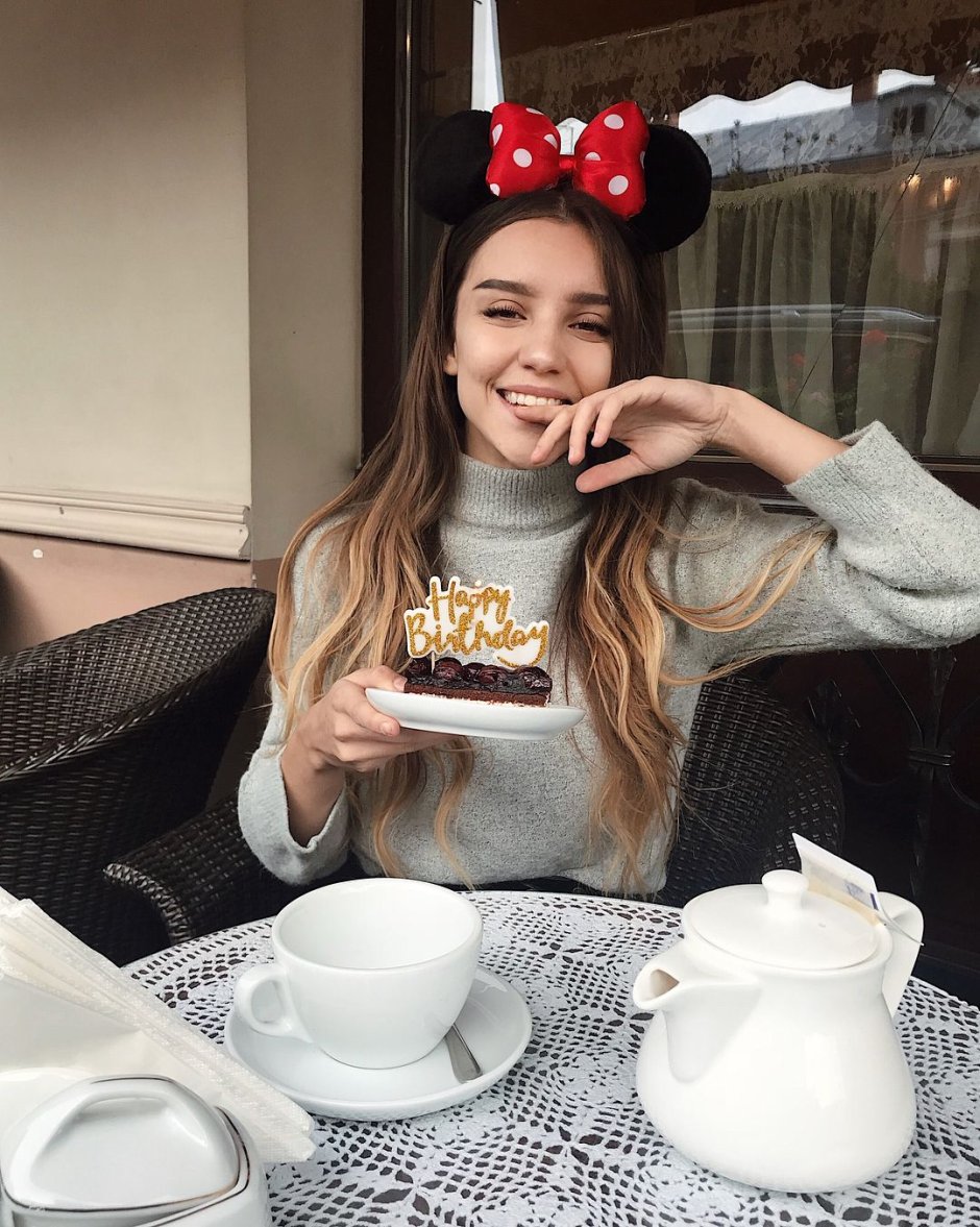 Катя Адушкина 15 лет
