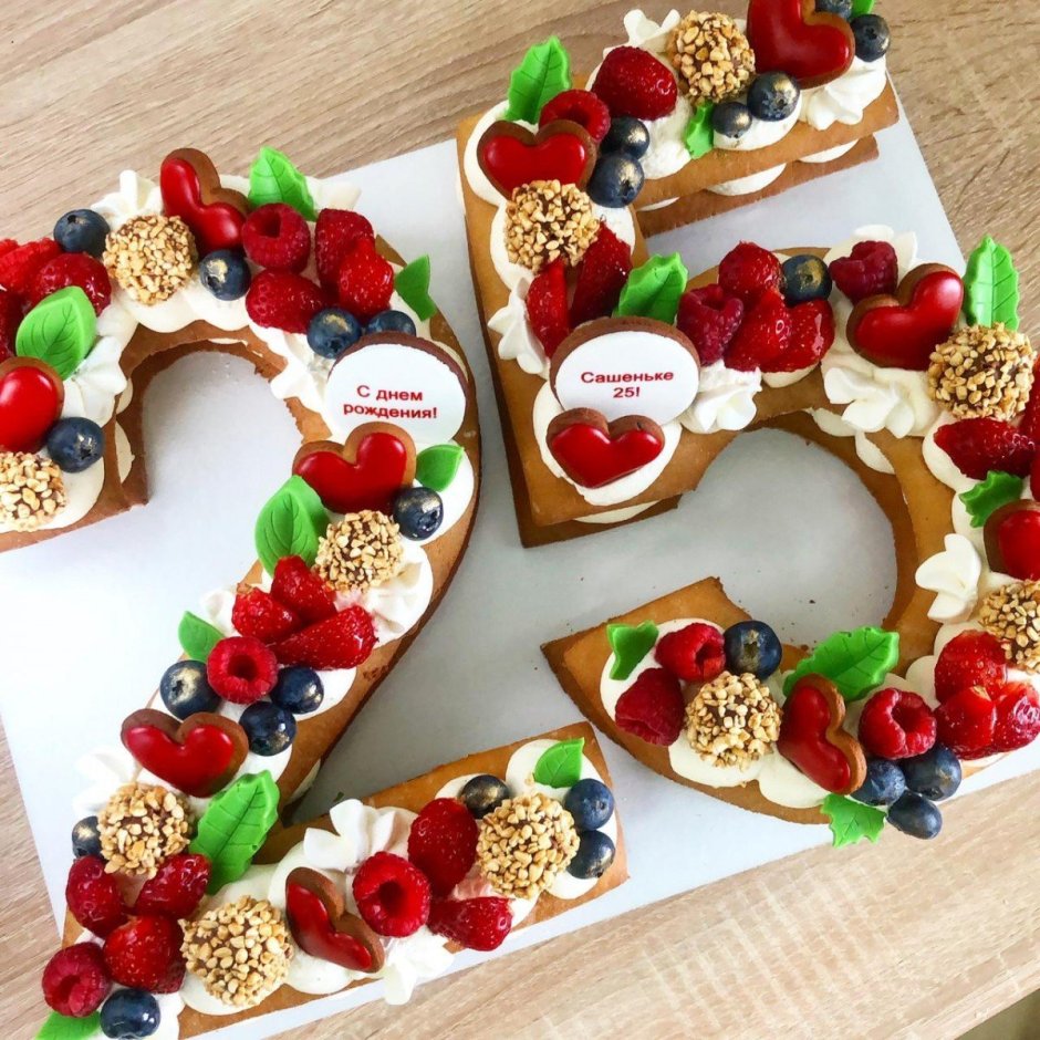 Торт из медовых коржей с кремом