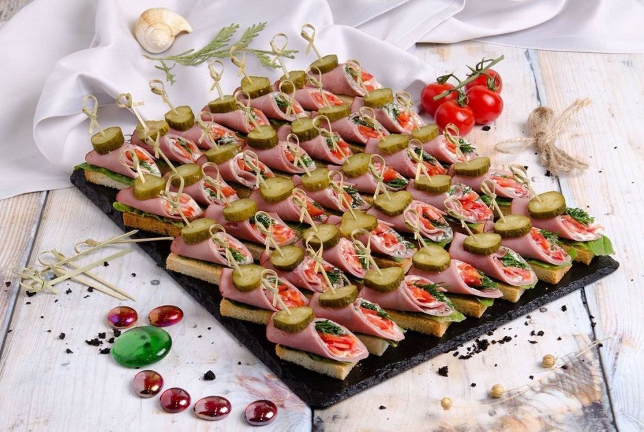 Кейтеринг канапе