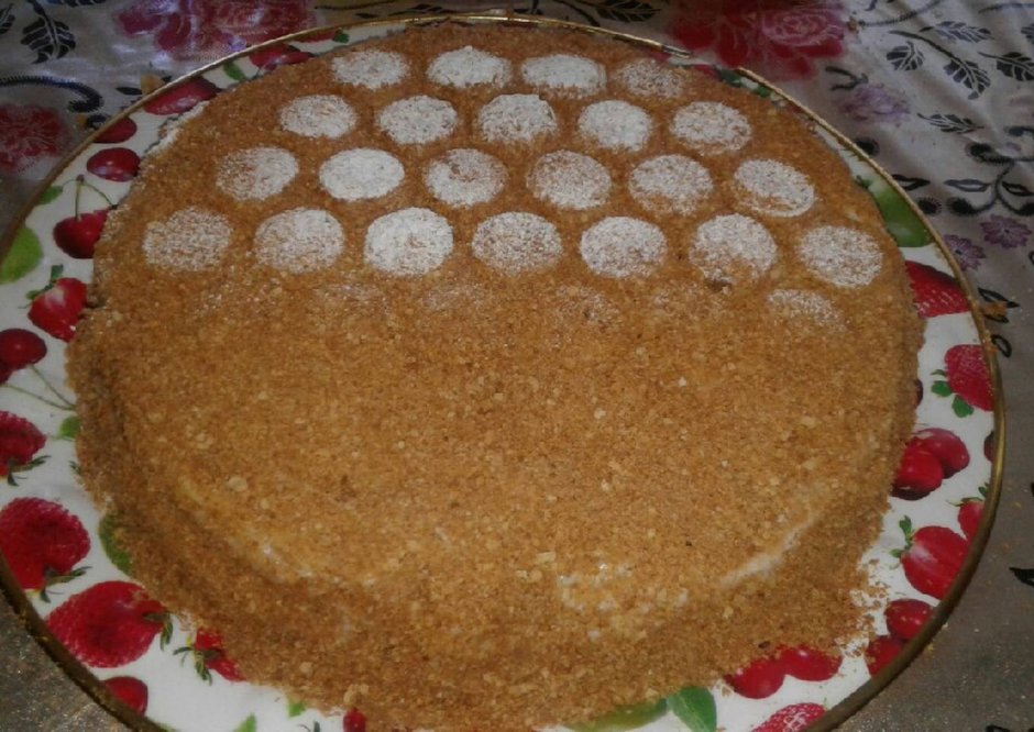 Медовик с сотами
