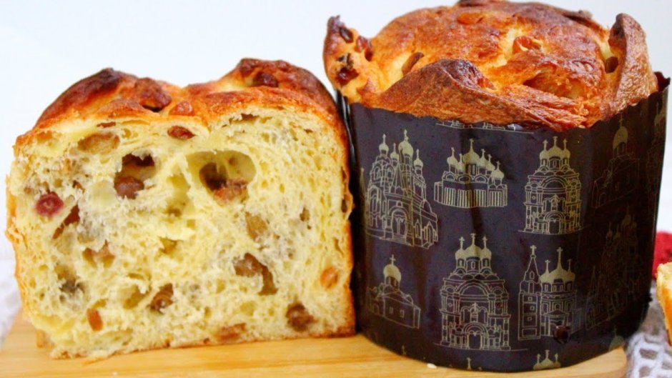 Кулич с марципаном