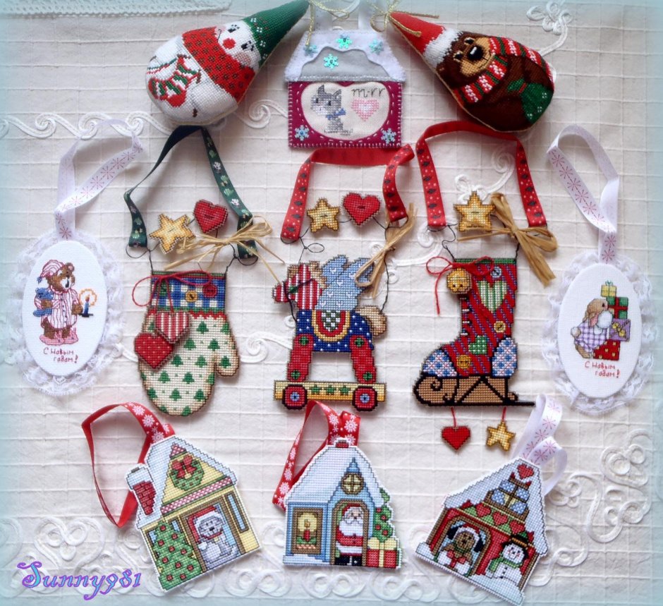 Новогодние игрушки. Мешочки Дименшенс
