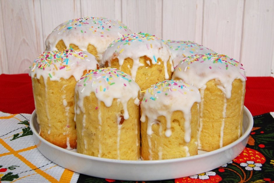 Кулич Пасхальный с цукатами