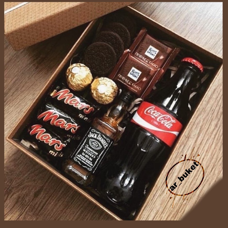 Подарочная коробка для мужчины с колой