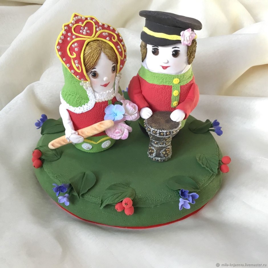 Стол Матрешка