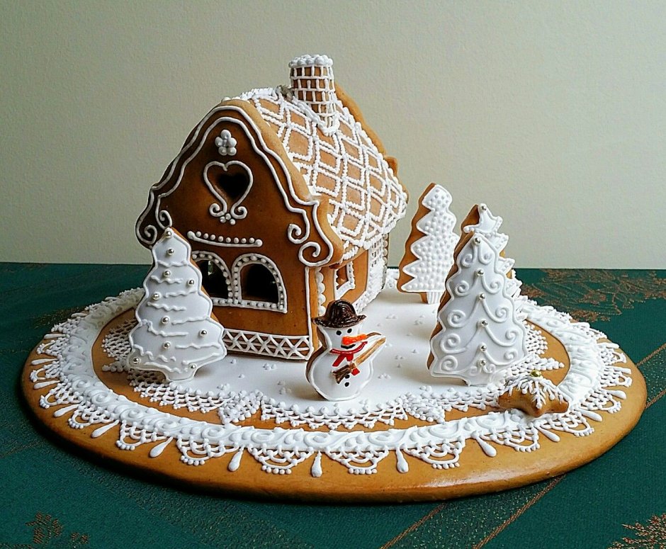 Имбирный пряник домик