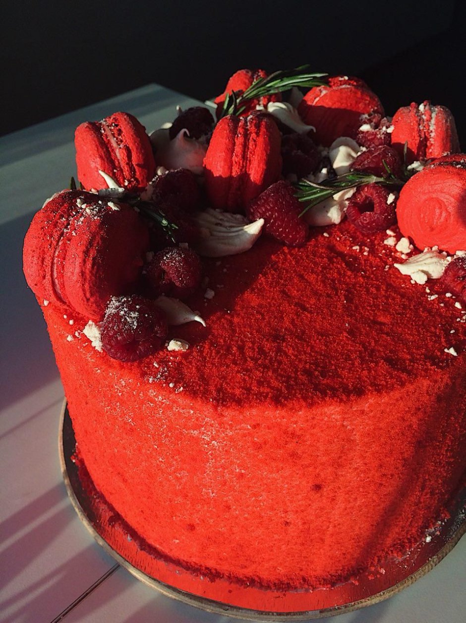 Торта "красный бархат" (Red Velvet).