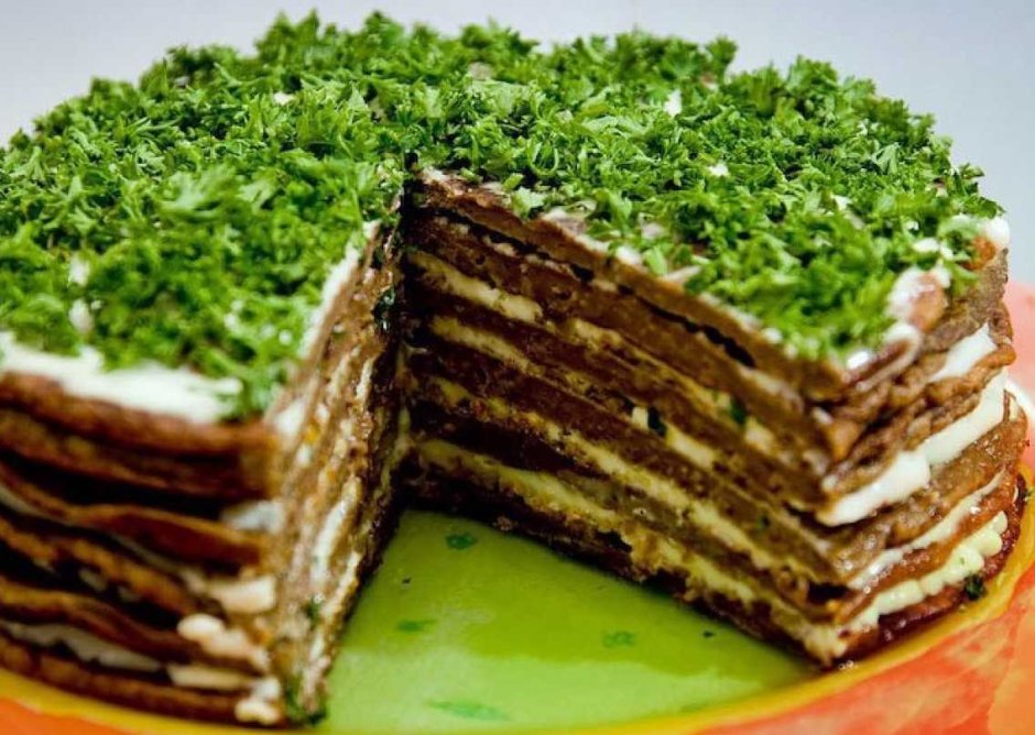 Куриный закусочный торт с корейской морковью