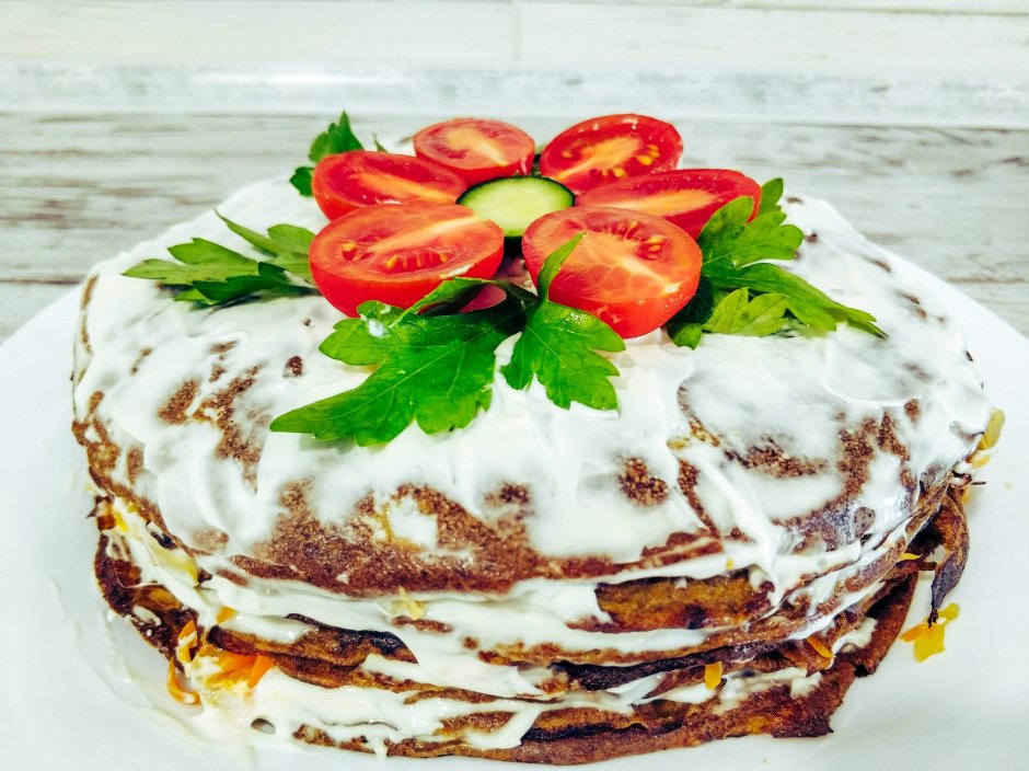 Торт печеночный с морковью и луком куриной печени