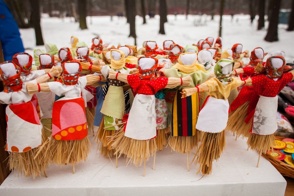 Шуми Масленица на Елагином острове