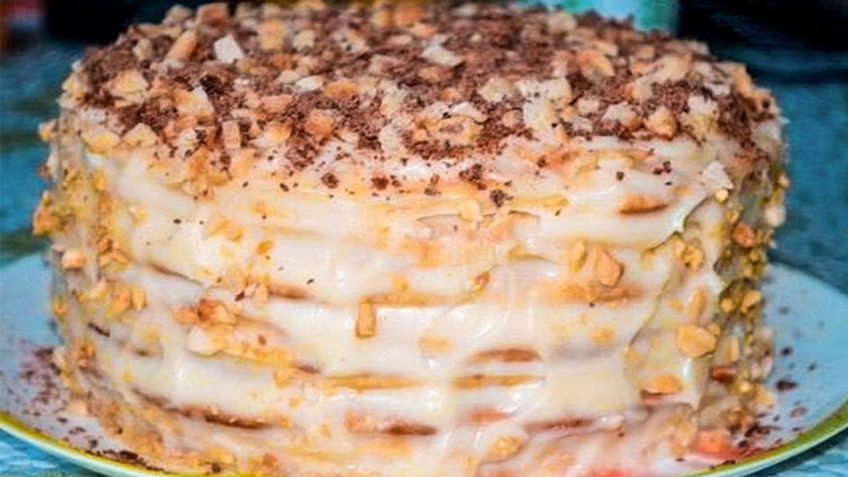 Шоколадный торт с заварным кремом