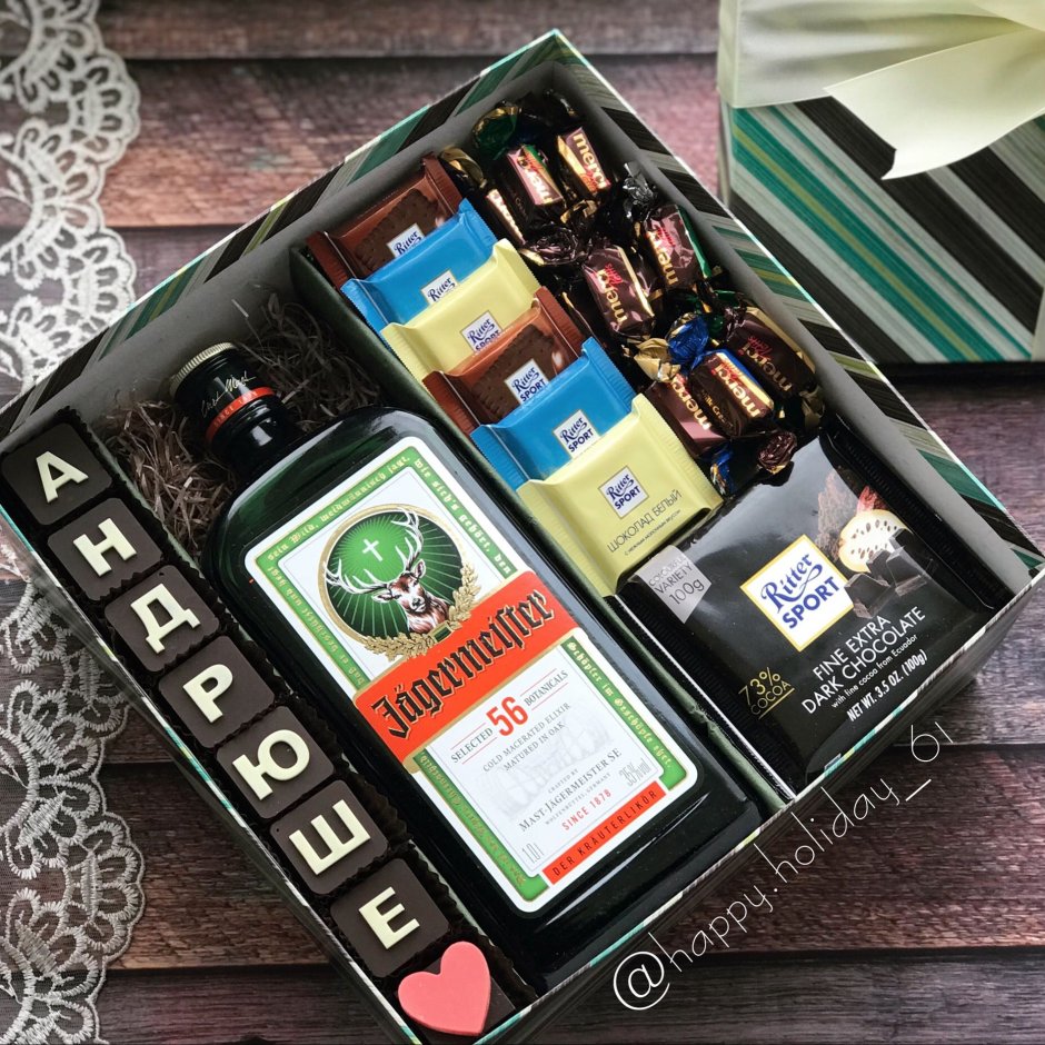 Подарочный бокс для мужчины с егермейстером