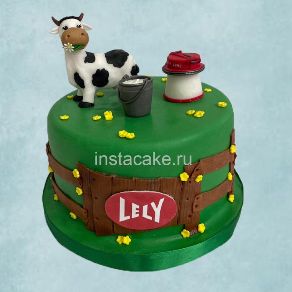 Тортик с коровой и молоком