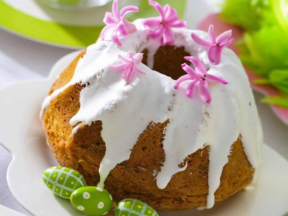 Пасхальный кулич декор