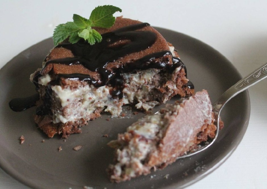 Шоколадно финиковый кейк