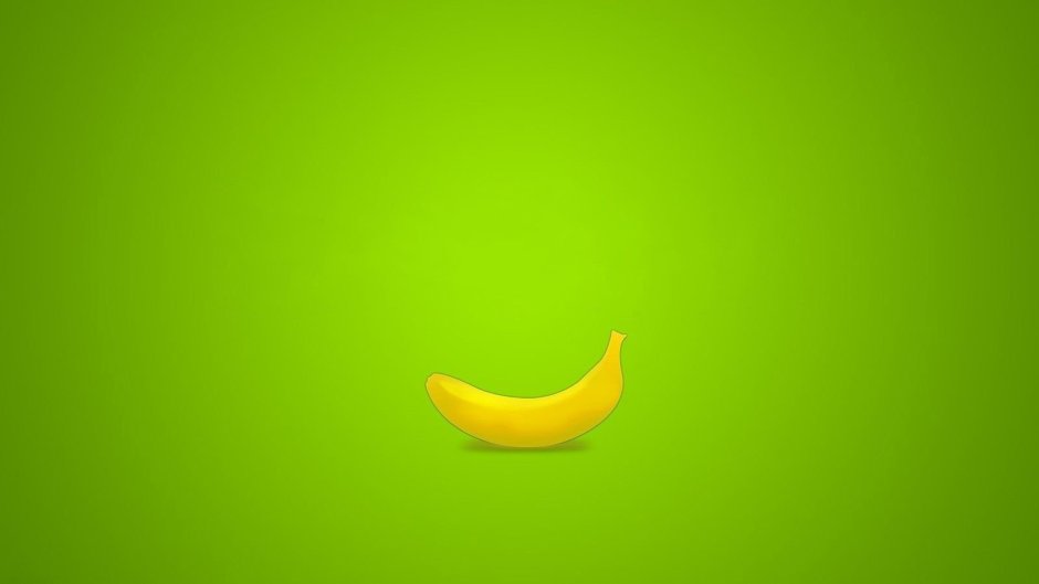 Банан на синем фоне